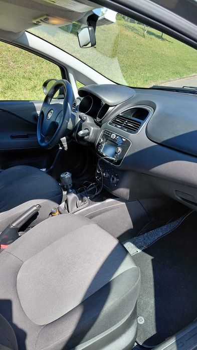 Fiat Punto Young 1.2 GPS+Vidros Esc