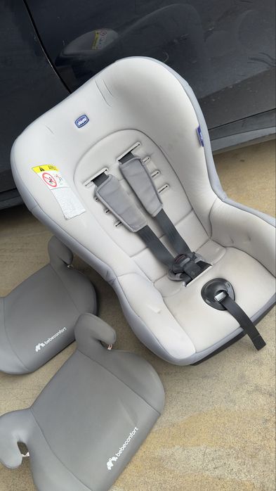 3 Cadeiras bébé Chicco e bebeconfort easy fix auto