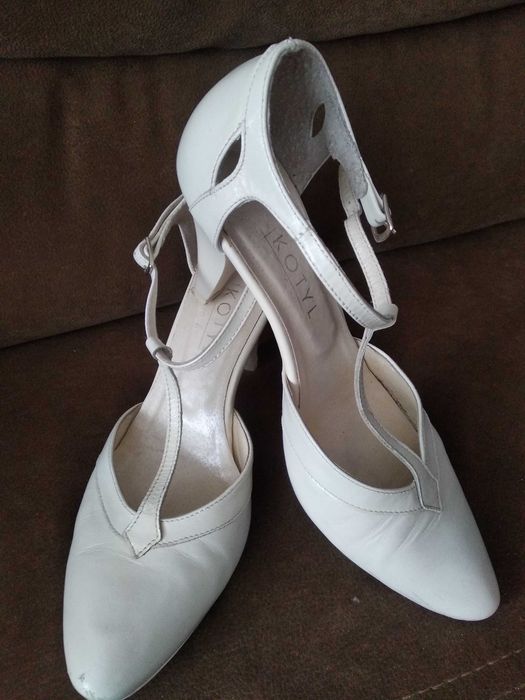Buty ślubne 39 Kotyl
