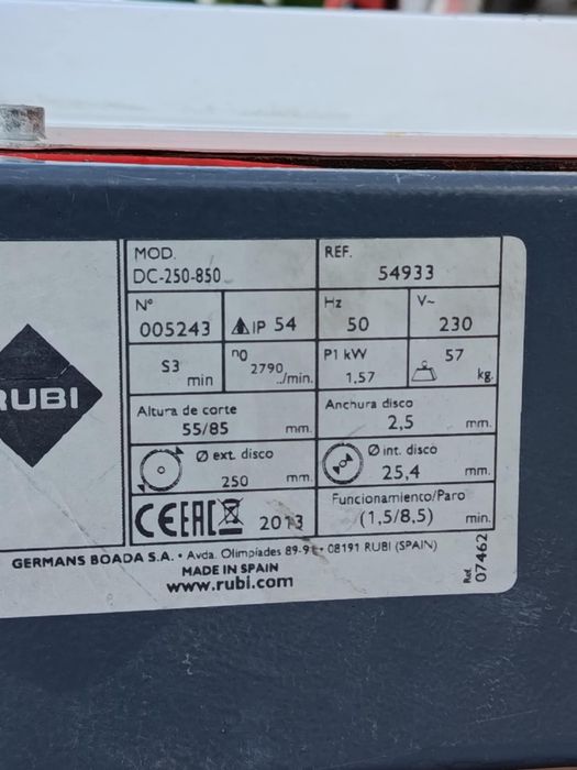 Rubi DC-250 850 Maszyna do cięcia na wodę do glazury, kamienia, gres