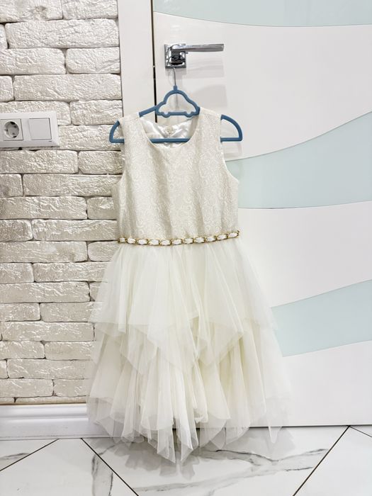 Пляття для дівчинки