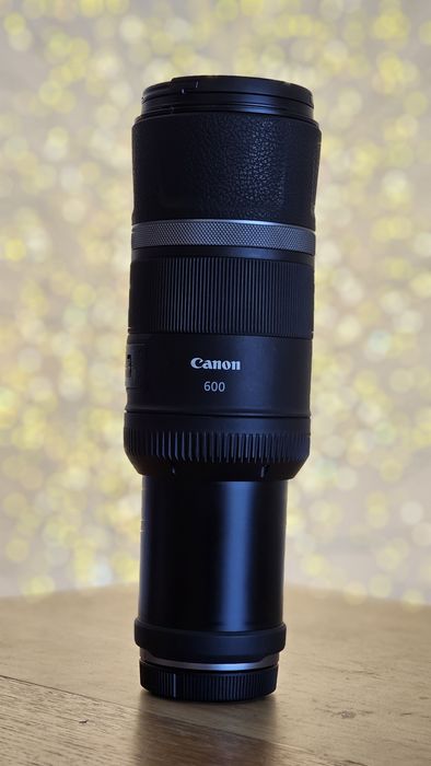 Canon RF 600mm f/11 IS STM