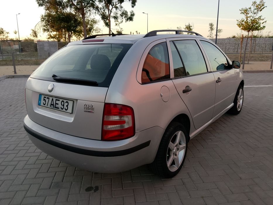 Skoda Fábia break 1.2 impecável