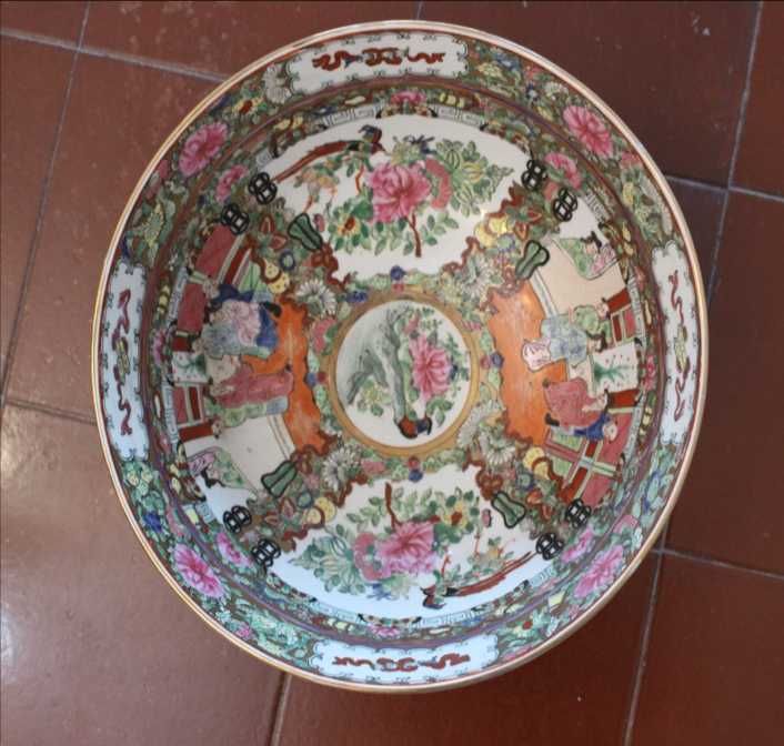 Taça de Porcelana Chinesa