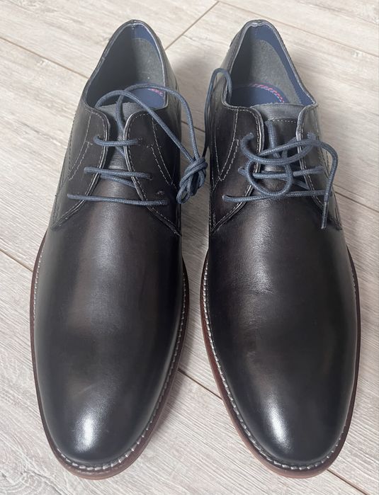 Męskie nowe buty ze skóry naturalnej 43