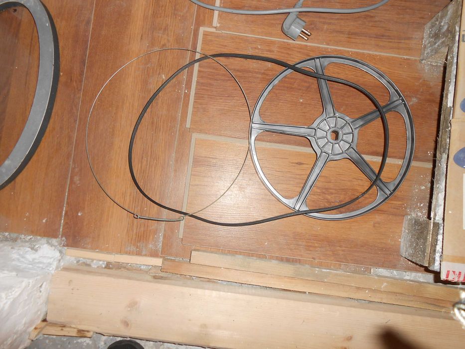 Sprzedam blokadę otwarcia drzwi do pralki Whirlpool AWM 8093