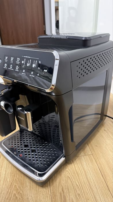 Ekspres Philips Latte go EP3241