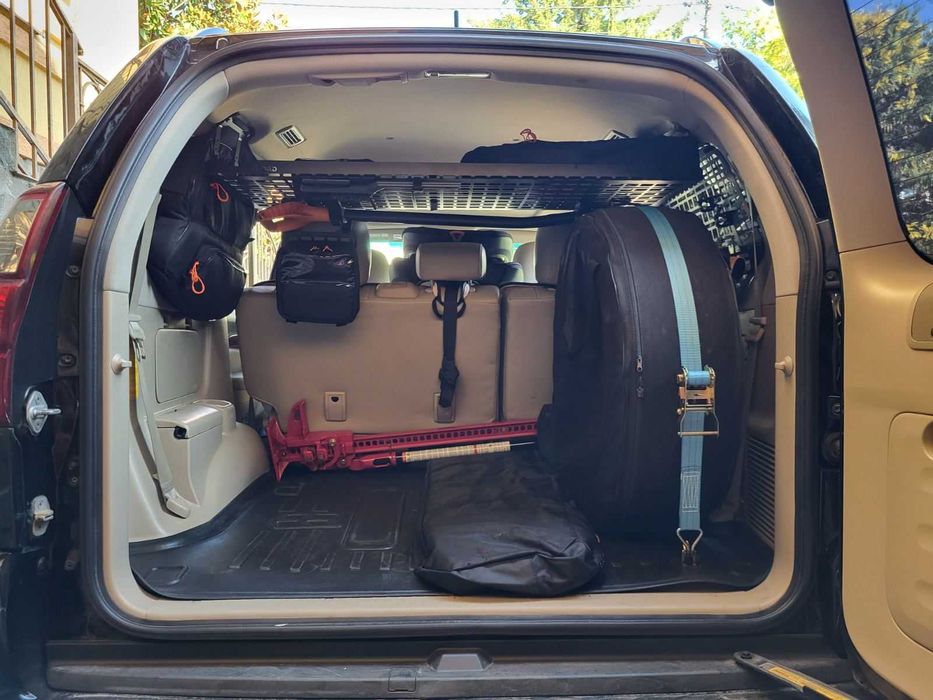 Кріплення запаски в багажник Land Cruiser 100 120 150 200 GX470 460