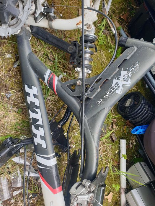 Vendo todas as peças  de bicicleta de montanha HTC Function 26.l