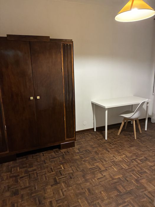 Quarto para arrendar estudante -Solum - Coimbra