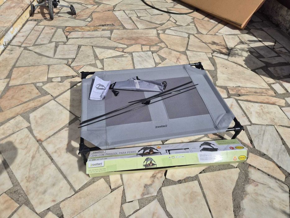 Cama elevada para cão