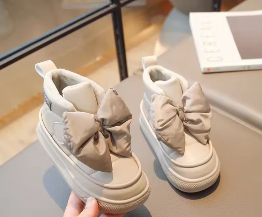 Демісезонні черевики, чобітки