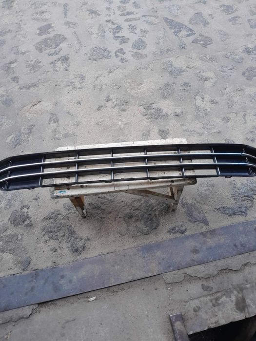 Ришітка на Фольксваген B8 r line