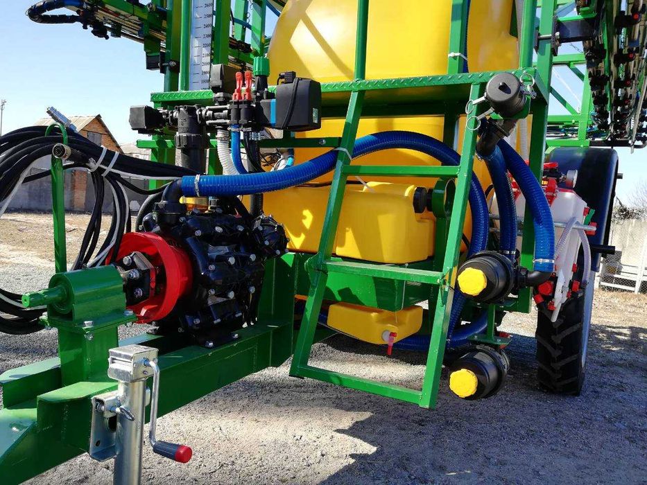 Оприскувач (Сорока) Вектор  3000/24  Bravo 180