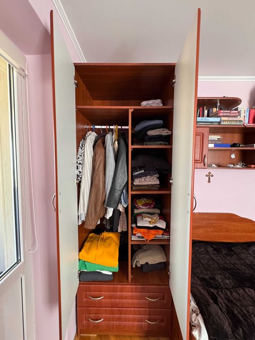 Комплект шафи з ліжком (як нове)