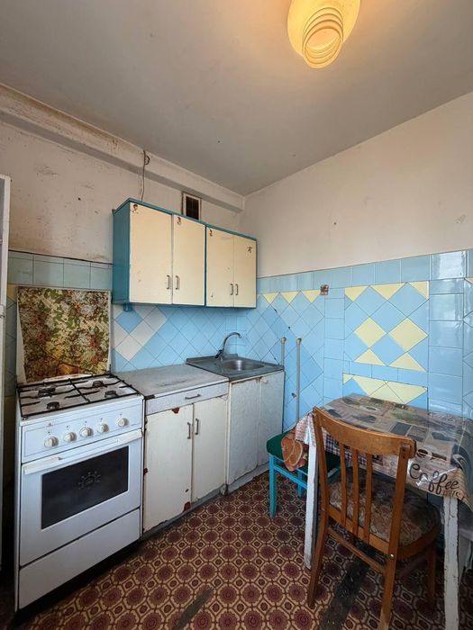 2к квартира на Заболотного(3-339-617)