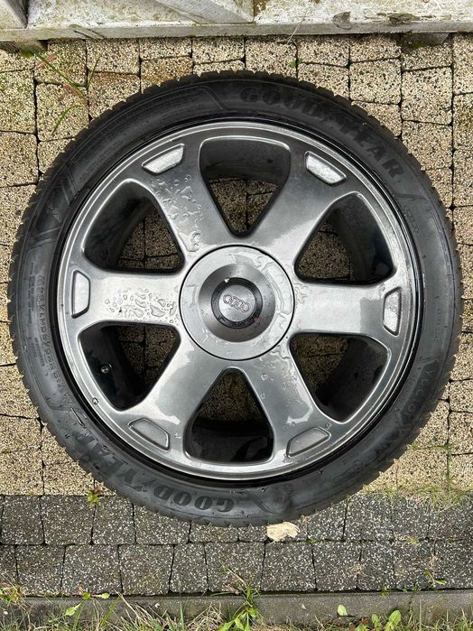Oryginalne ALUFELGI Audi S4 B5 + OPONY wielosezonowe GoodYear