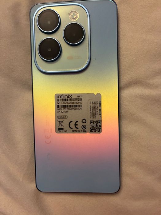 Smartfon Infinix Hot 40 Pro
