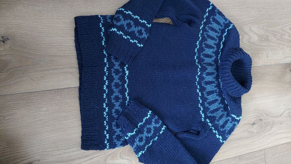 Sweter XS/S z golfem