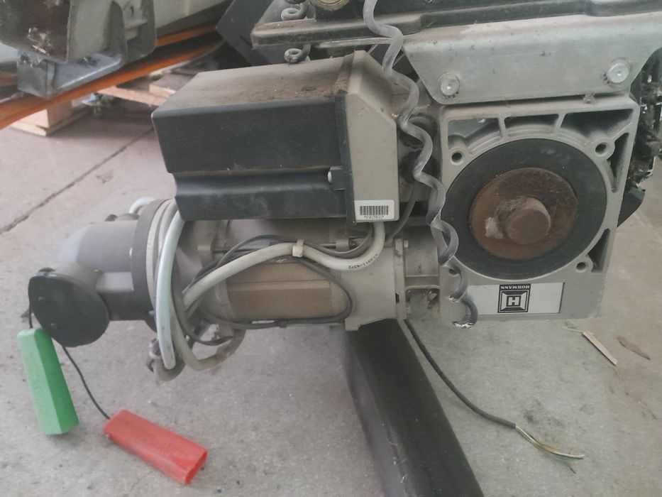 Brama roletowa Hormann 200 x 225 z napedem i sterownikiem