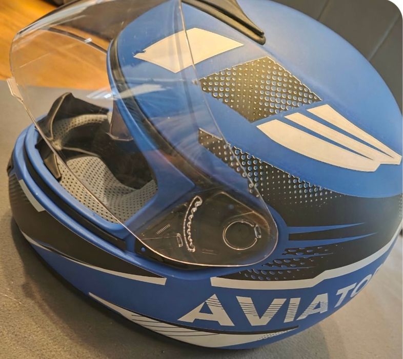 Kask na motor  ,skuter niebieski