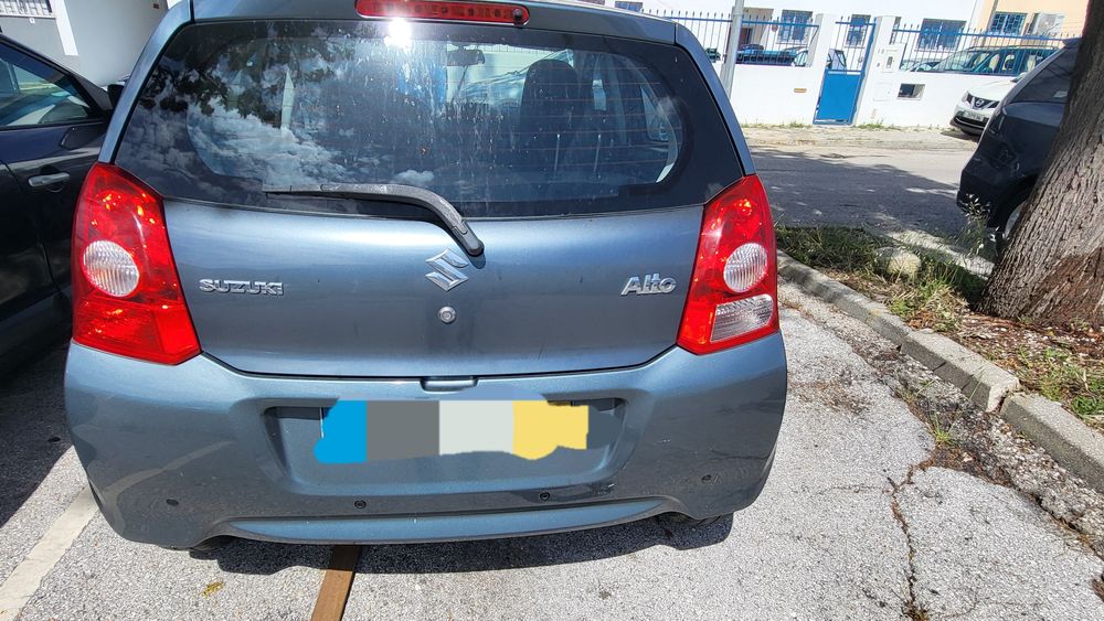 Suzuki Alto 1.0, com problema na cabeça do motor
