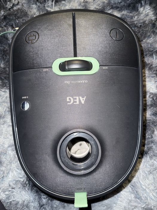 Mocny Odkurzacz workowy AEG AB61C1OKO CLEAN 6000 ECO