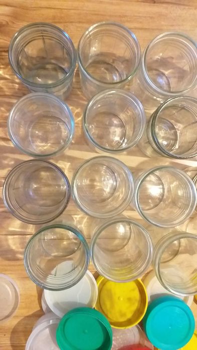 Stare szklanki musztardówki