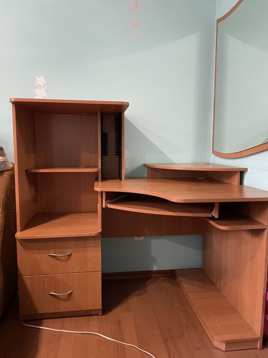 Угловий письмовий, компʼютеринй стіл Ш*85 В*127