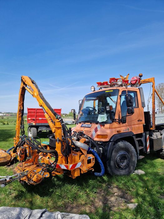 Unimog u400 z kosiarkami