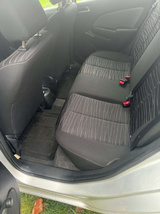 Sprzedam Mazda 2