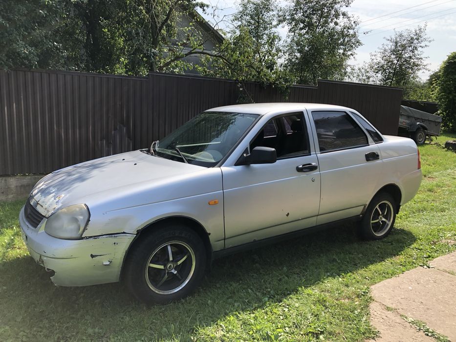 Продам Приору на ходу