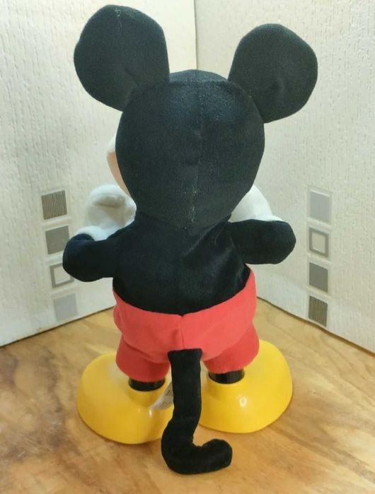 Колекційний робот танцює 30 см mickey mouse hot dog dancer mattel