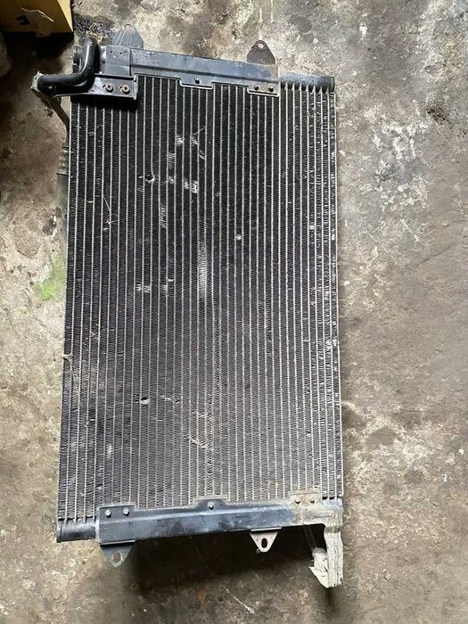 радіатор кондиціонера гольф 3 орегінал с патрубками