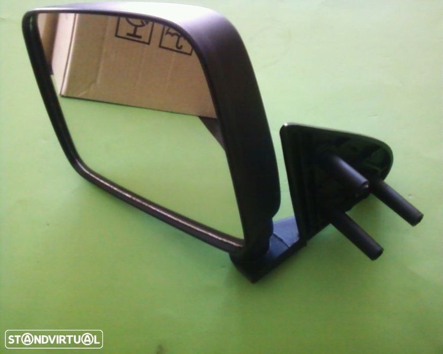 espelho esquerdo Nissan D21 (NOVO)