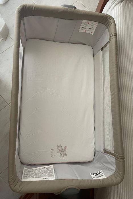 Berço para bebês móvel