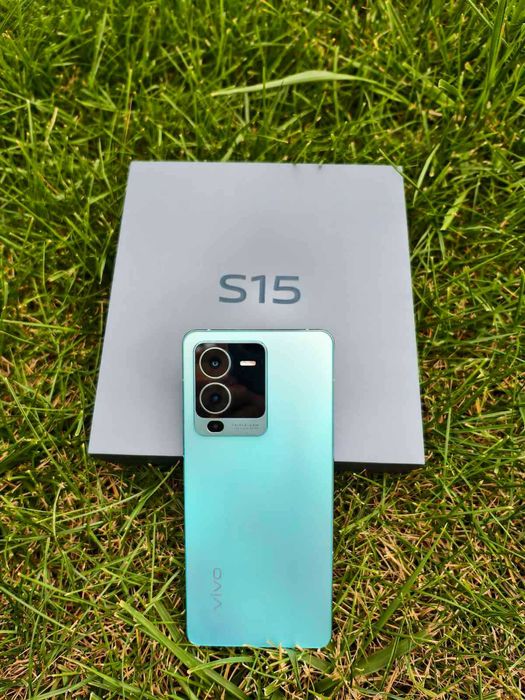 Vivo s15 12/256gb