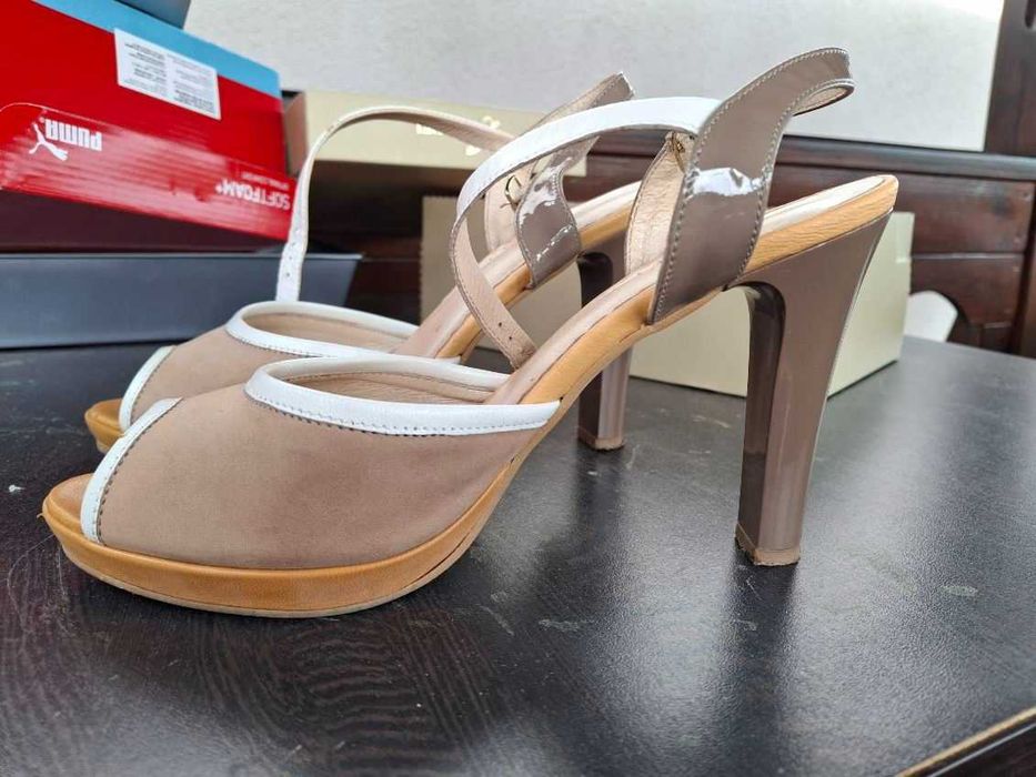 BUTY damskie rozm. 39