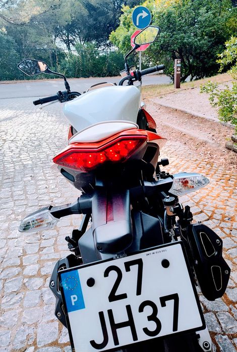 KAWASAKI Z1000 (2010)