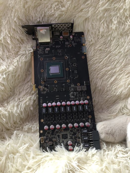 Відеокарта Gtx 1080 Zotac 8 gb плата