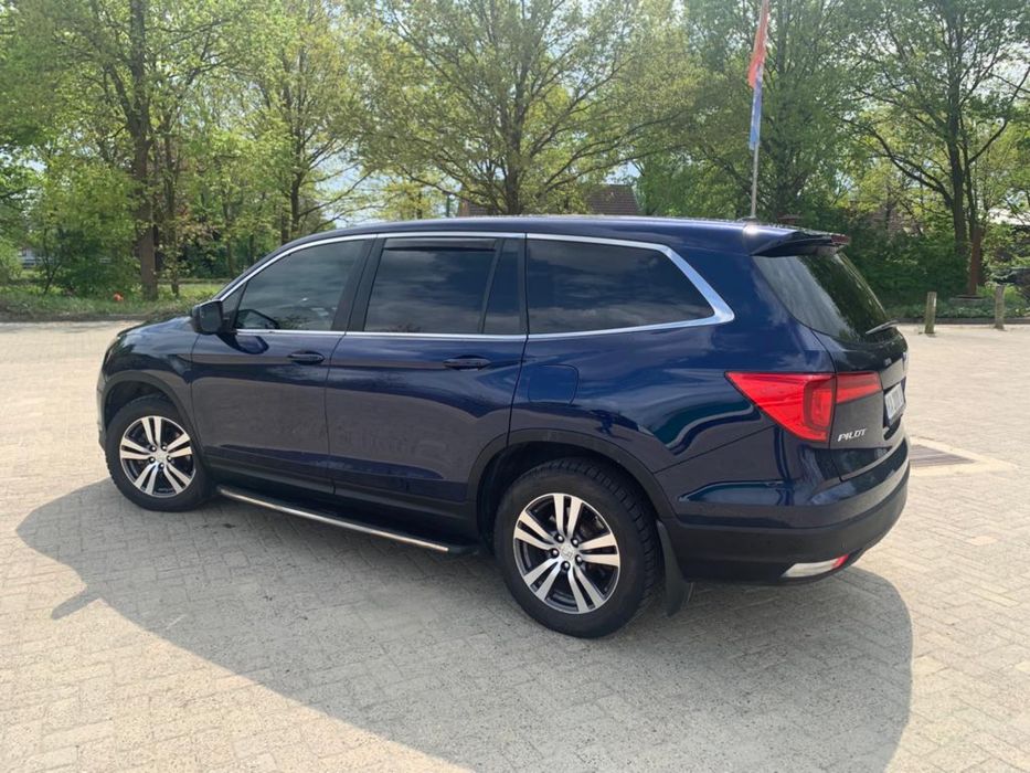 Honda Pilot 3.5. 8 місць