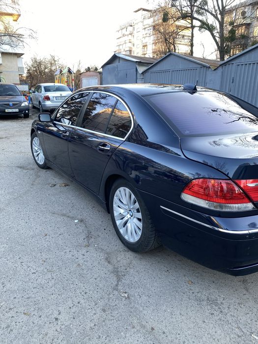 BMW- 730D в хорршем состоянии