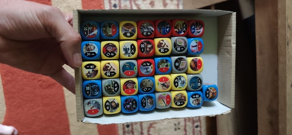 Karty Star Wars 222 sztuki + kości