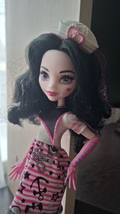 лялька Monster High Draculaura із серії Shriek Wrecked