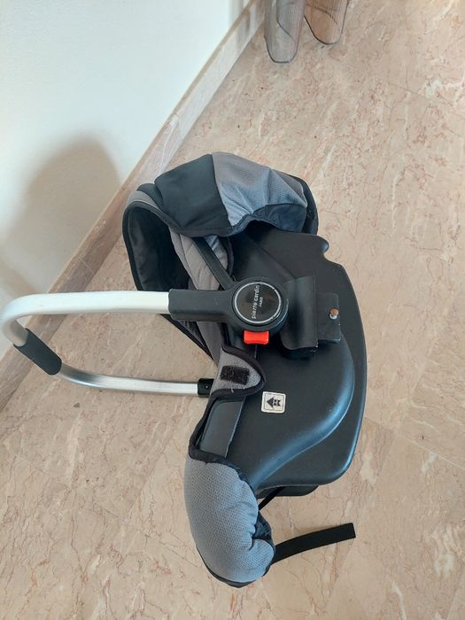 Ovinho de Bebé Pierre Cardin