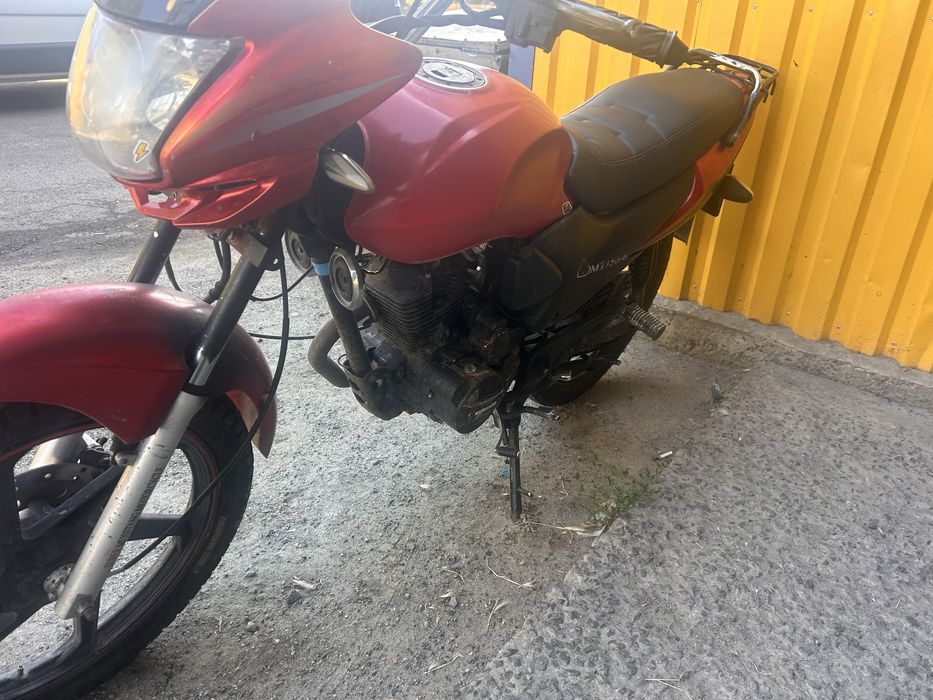 Продам Mystang MT 150-6