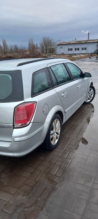 Продам опель астра Н