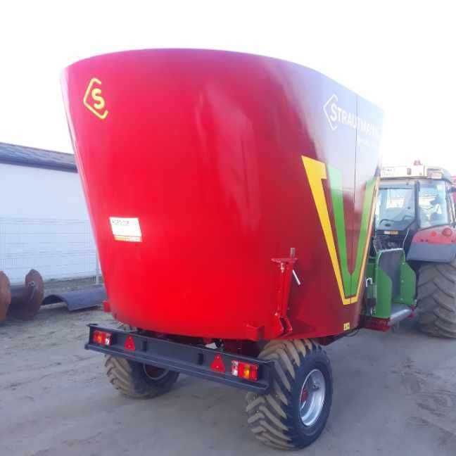 Paszowóz/wóz paszowy Strautmann 1050