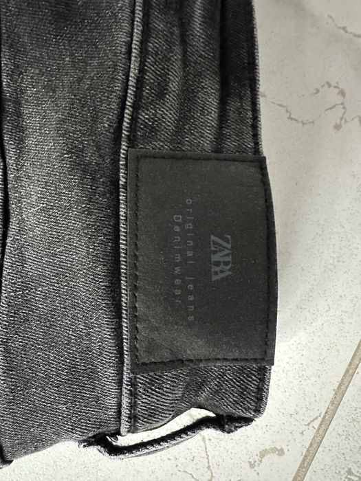 Spodnie dżinsowe Zara czarne