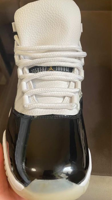 Продам retro jordan 11